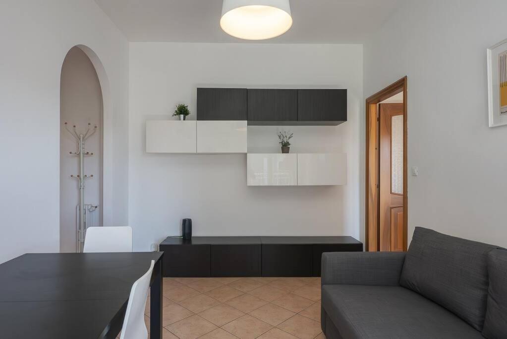 Apartamento Youhosty - Zuretti42 *